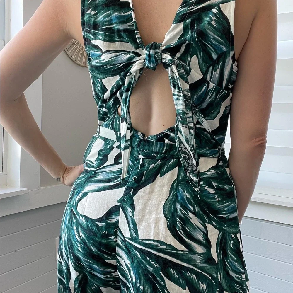 Who What Wear Banana Leaf Jumpsuit - Picture 5 of 5